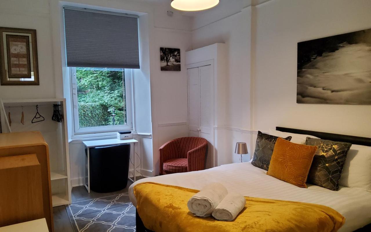 Leith Spectacular Apartment By Sensational Stay Short Lets & Serviced Accommodation With 6 Separate Beds & 2 Baths Edimburgo Exterior foto
